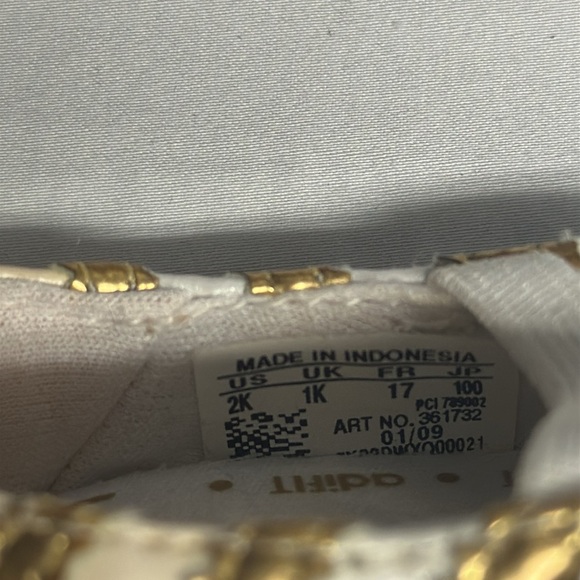 Adidas - White and Gold Mary Jane Dress Shoes with Elegant Trim/Bow - Picture 7 of 7